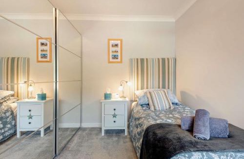 Poole House | 2 Bed in Poole 91757
