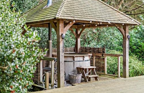 Scarborough House | 2 Bed in Robin Hoods Bay G0179