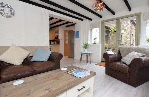 St. Agnes House | 2 Bed in St Agnes 50085
