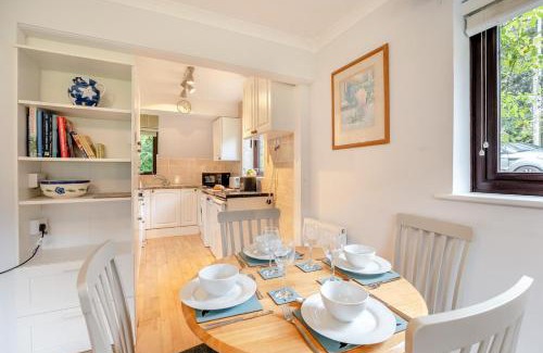 Pevensey House | 2 Bed in Stone Cross oc-g33059