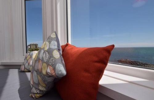 Ventnor Apartment | 2 Bed in Ventnor 75730