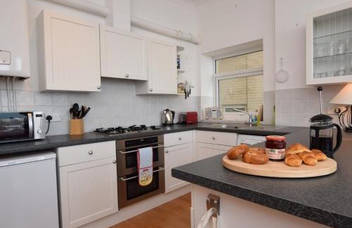 Ventnor Apartment | 2 Bed in Ventnor 75730