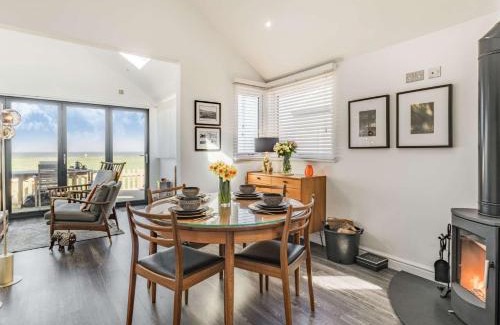 Walcott House | 2 Bed in Walcott 87876