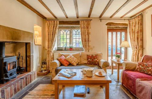 Winster House | 2 Bed in Winster PK885