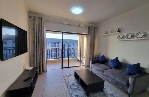Centurion Apartment | 2 bed-Pool-Gym-No Load Shedding