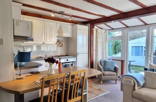 Galmpton House | 2 bed property in Galmpton BX008