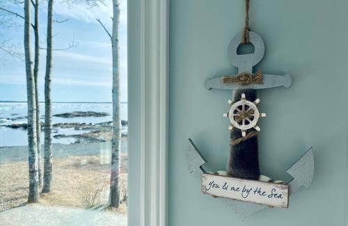 Campbellton House | 2-Bed, Sleeps 4, Sea View & Sauna