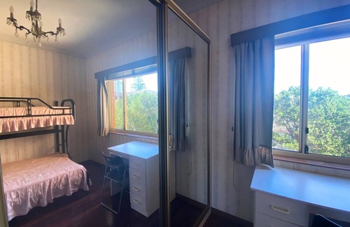Cronulla Apartment | 2 BEDROOM 2 BATHROOM UNIT WITH LARGE TREE-TOP BALCONY