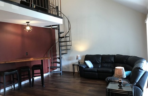 Crescent Hill House | 2 Bedroom 1 Bathroom Loft