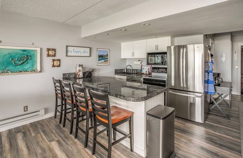 Gearhart Apartment | 2 Bedroom~1st floor~Newly remodeled~No Cleaning Fees!