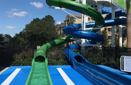 Windsor Hills Condo | 2 Bedroom, 2 Bath Condo 2 miles from Disney and 10 miles from Universal studios.