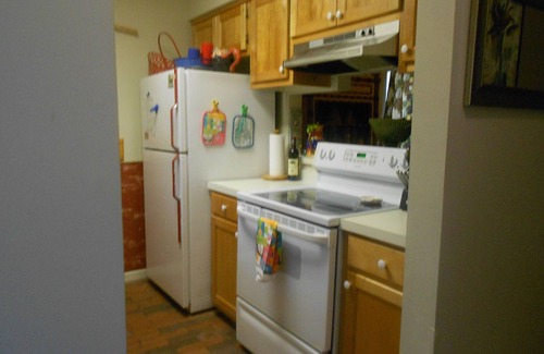 Supply House | 2 bedroom 2 bath newly renovated beautiful private home 3 miles from ocean.