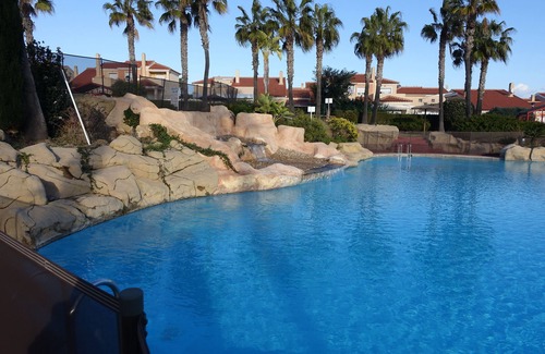 Gran Alacant House | 2 bedroom , 2 bathroom house , Communal Pool, WiFii, Aircon, Tennis