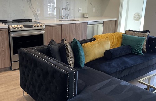 East Pasadena Apartment | 2 bedroom 2 bathroom located in Los Angeles, Ca