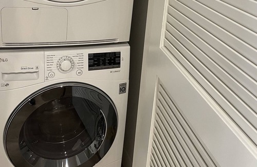 East Pasadena Apartment | 2 bedroom 2 bathroom located in Los Angeles, Ca