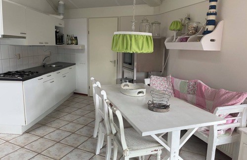 Julianadorp aan zee Cottage | 2 bedroom accommodation in Julianadorp aan Zee