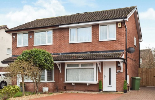 Stockton-on-Tees Cottage | 2 bedroom accommodation in Ingleby Barwick