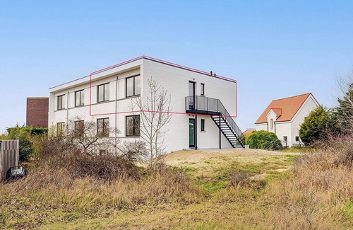 Oostduinkerke-Bad Apartment | 2 bedroom accommodation in Oostduinkerke