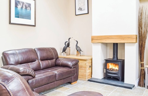 Haverfordwest Cottage | 2 bedroom accommodation in Hayscastle, near Newgale