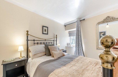 Haverfordwest Cottage | 2 bedroom accommodation in Cuffern, near Roch