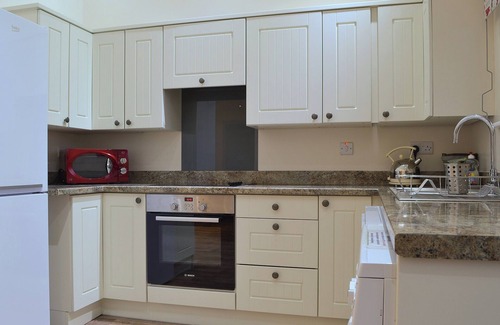 Rhyd-y-clafdy Cottage | 2 bedroom accommodation in Llangybi, near Pwllheli
