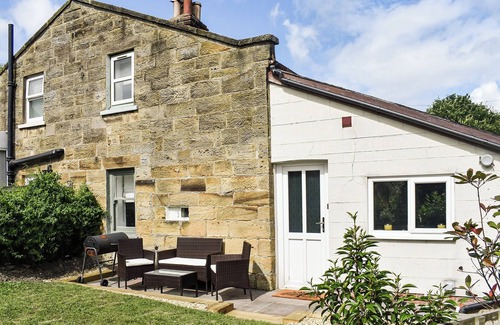 Fylingthorpe Cottage | 2 bedroom accommodation in Fylingthorpe