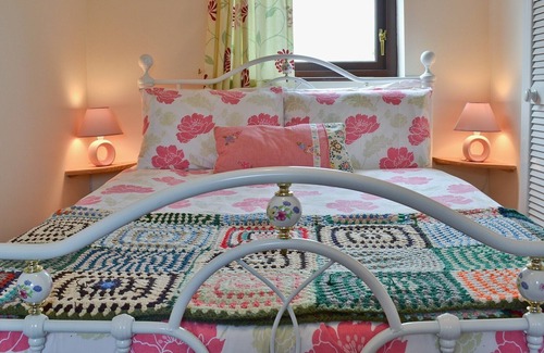 Haverfordwest Cottage | 2 bedroom accommodation in Creampots, near Broad Haven