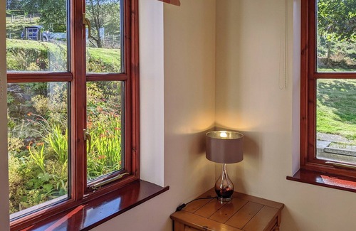 Colbost Cottage | 2 bedroom accommodation in Glendale, Near Dunvegan