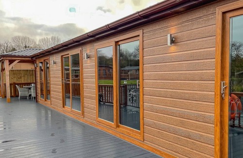 Caistor Cabin | 2 bedroom accommodation in Caistor, Market Rasen