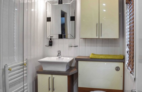Cockermouth Cottage | 2 bedroom accommodation in Moota, near Cockermouth