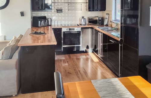 Sewerby Cottage | 2 bedroom accommodation in Sewerby, near Bridlington