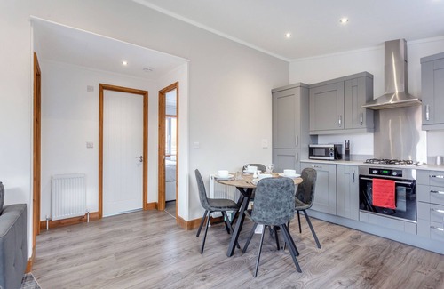 Banchory Ski Chalet | 2 bedroom accommodation in Castlewood