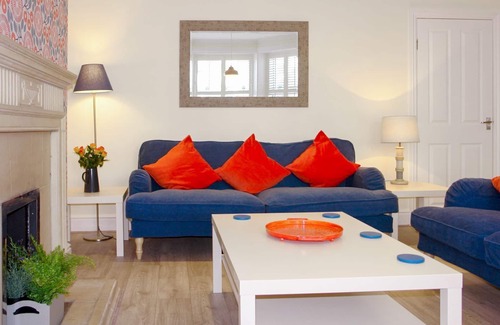 Eastbourne Seafront Cottage | 2 bedroom accommodation in Eastbourne