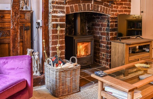 Halesworth Cottage | 2 bedroom accommodation in Halesworth