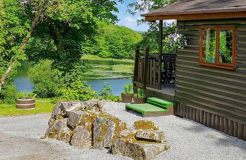 Porthyrhyd Cottage | 2 bedroom accommodation in Pontyberem, Carmarthenshire