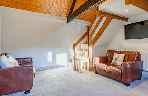 Cayton Cottage | 2 bedroom accommodation in Killerby, Cayton, near Scarborough