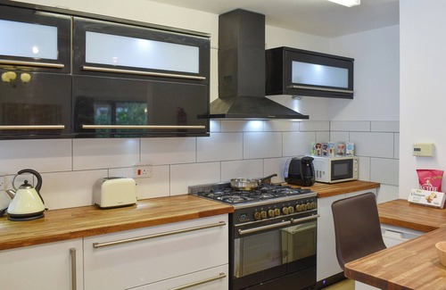 Whitestake Cottage | 2 bedroom accommodation in Hesketh Bank, near Southport