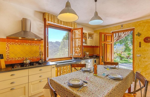 Camaiore House | 2 bedroom accommodation in Camaiore LU