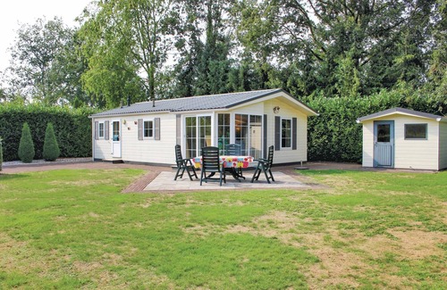 Rheezerveen House | 2 bedroom accommodation in Rheezerveen