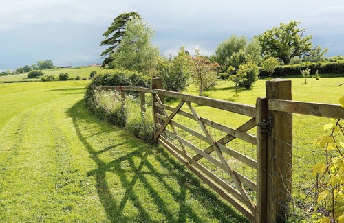Blackford Cottage | 2 bedroom accommodation in South Barrow, near Yeovil