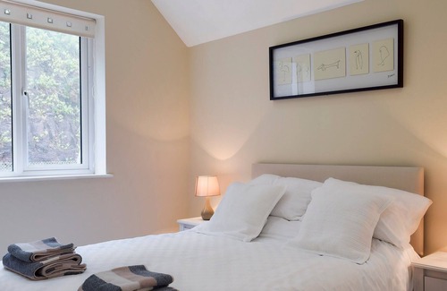 Pendine Cottage | 2 bedroom accommodation in Pendine, near Laugharne