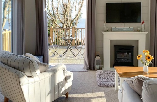 Corton Cottage | 2 bedroom accommodation in Corton, near Lowestoft