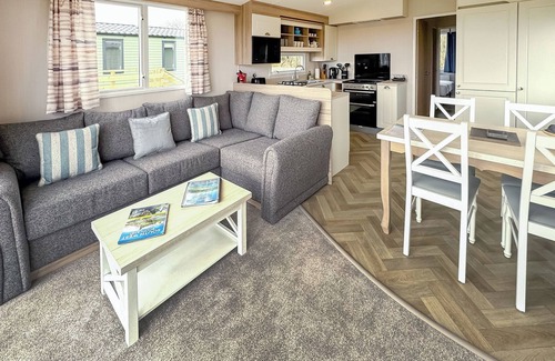 Castle Douglas House | 2 bedroom accommodation in Sandgreen