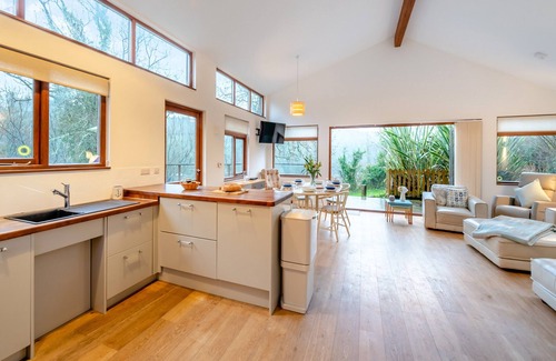 Sidmouth Cottage | 2 bedroom accommodation in Branscombe