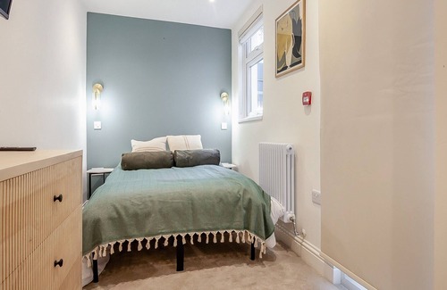 Montpelier Cottage | 2 bedroom accommodation in Brighton