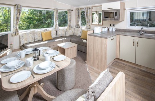 Cardigan House | 2 bedroom accommodation in St Dogmaels, Pembrokeshire