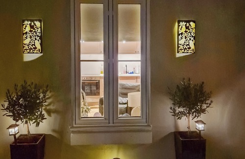 Lechlade Cottage | 2 bedroom accommodation in Lechlade, The Cotswolds