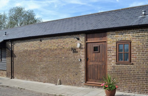 Rochester Cottage | 2 bedroom accommodation in High Halstow, near Rochester