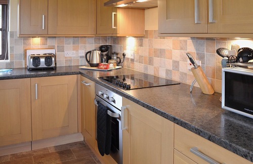 Rochester Cottage | 2 bedroom accommodation in High Halstow, near Rochester