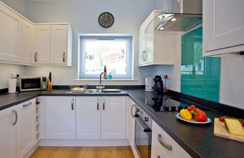Brixham Apartment | 2 bedroom accommodation in Brixham